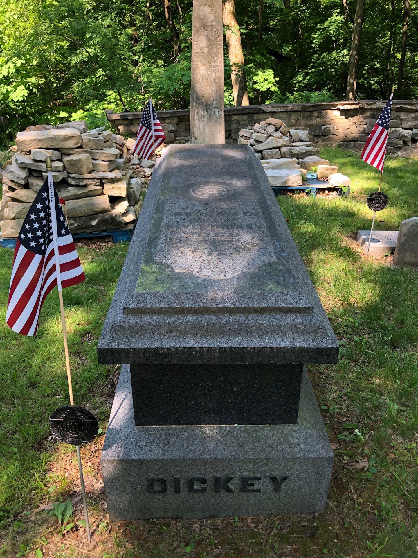 Lyle Dickey Cemetery 03