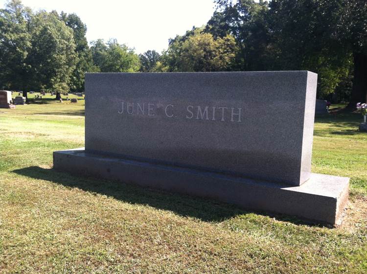 June-Smith-cemetery-01